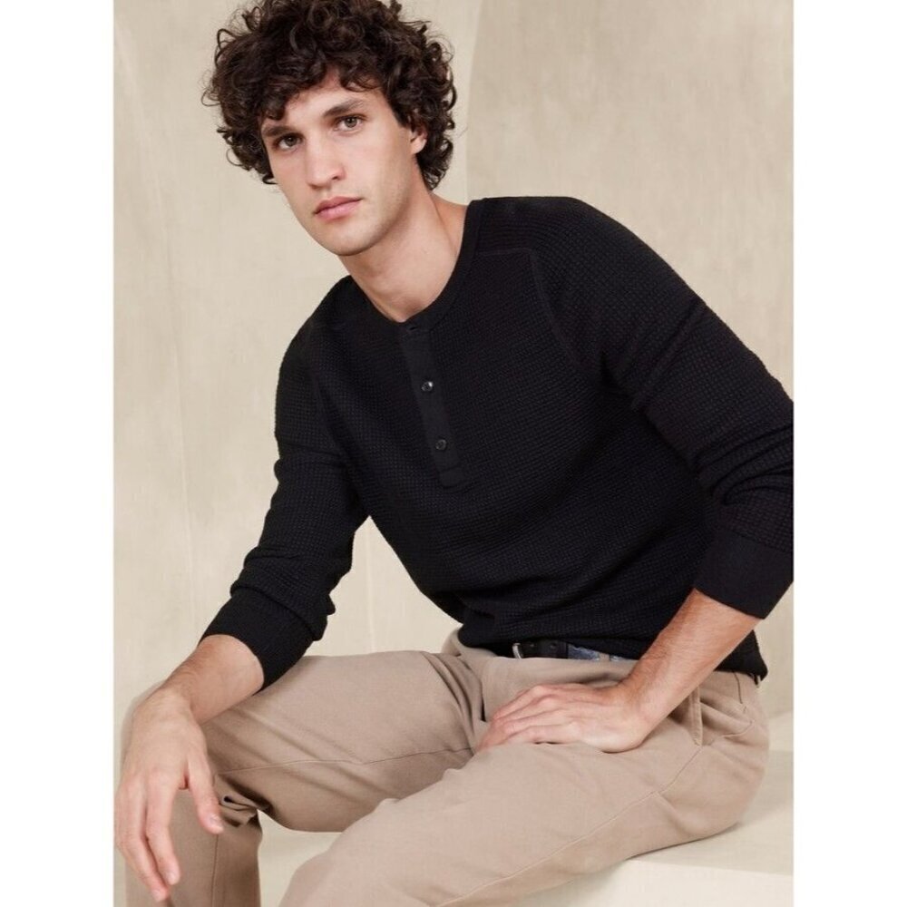Banana Republic Cotton Waffle Henley Sweater Black Size Large